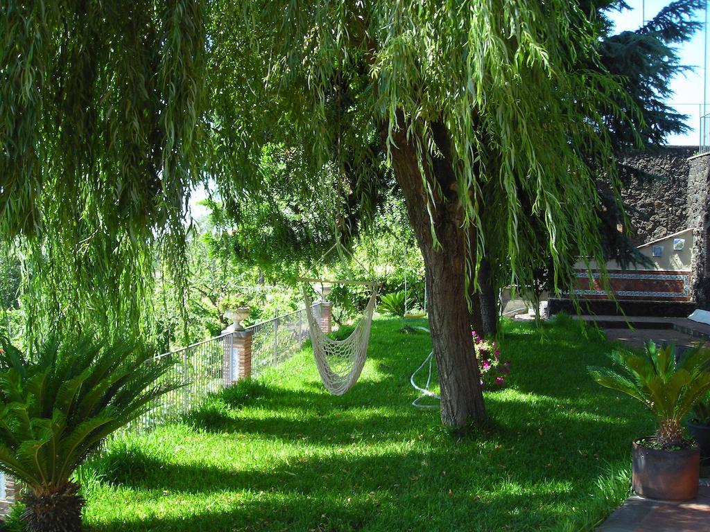 B&B Villa Dagala Santa Venerina Szoba fotó